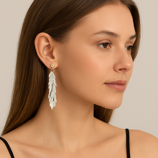 Pendientes LeafDrop™ Colgantes de Lujo con Hojas y Borlas Metálicas de Lentejuelas