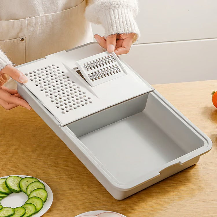 SliceBox™ – Tabla 4 en 1 con Ralladores y Bandeja Recolectora. Corta, Ralla, Almacena y Sirve, sin Cambiar de Utensilio.